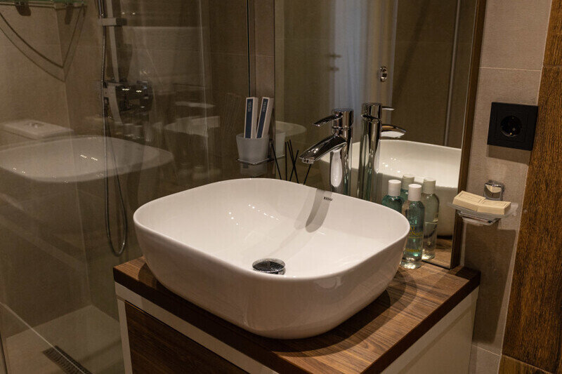 Lux 4-местный