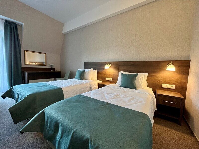 Полулюкс 2-местный (TWIN)