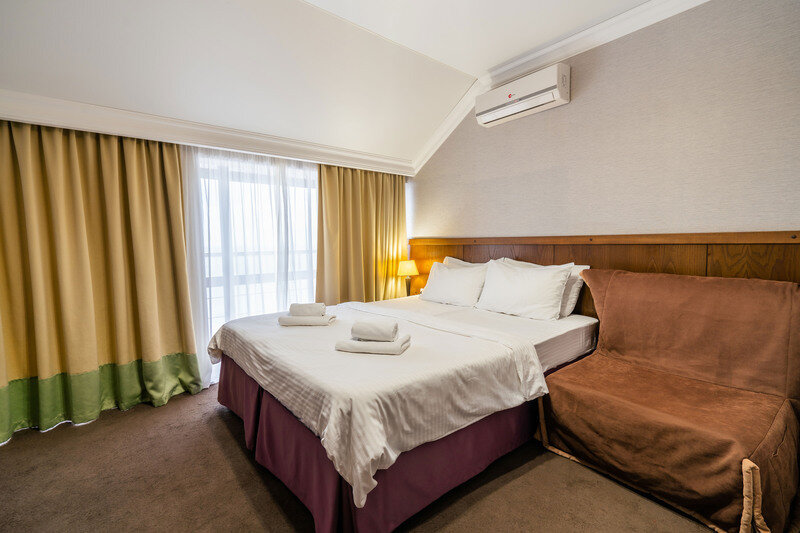 Стандартный 2-местный (с балконом, вид на море и доп.местом)