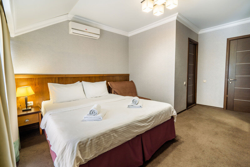 Стандартный 2-местный (с балконом, вид на море и доп.местом)