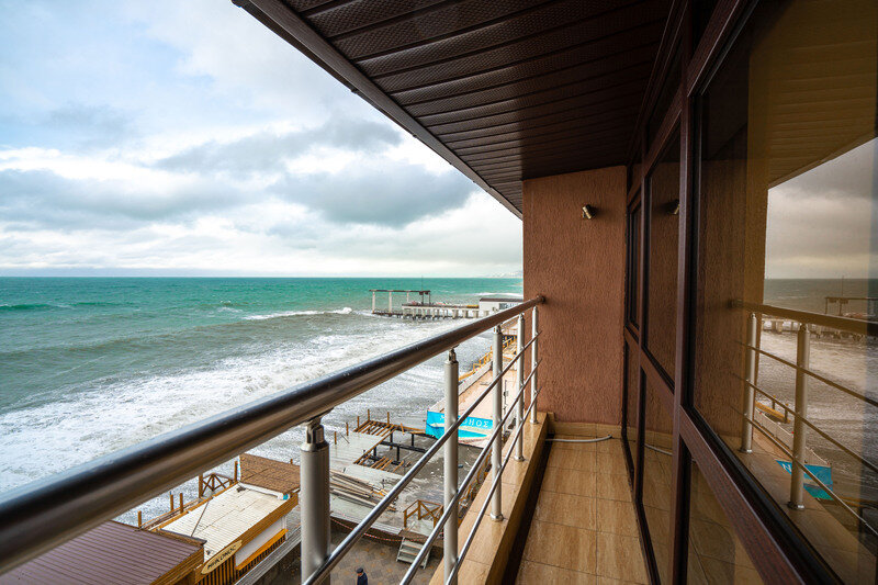 Стандартный 2-местный (с балконом, вид на море и доп.местом)