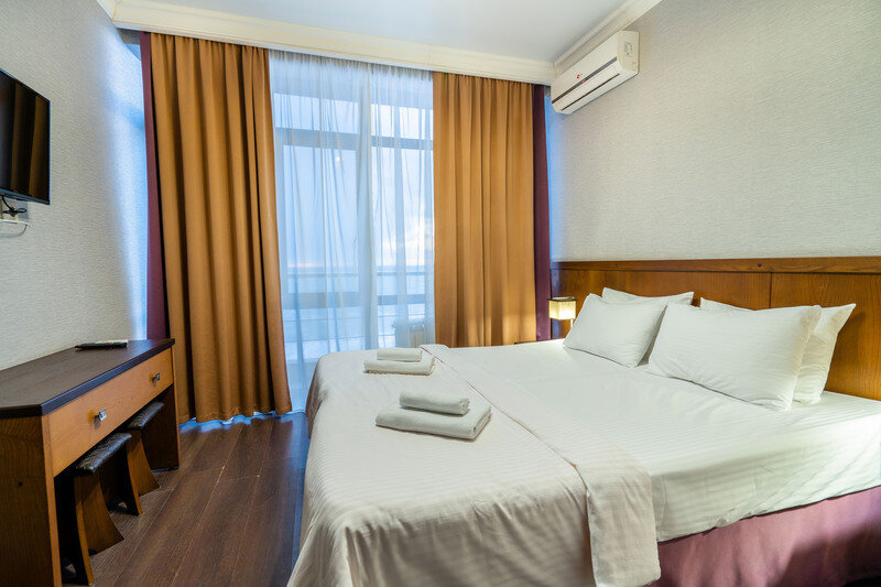 Стандартный 2-местный (с балконом, вид на море)