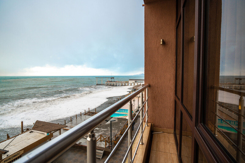 Стандартный 2-местный (с балконом, вид на море)