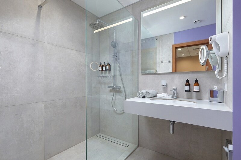 Джуниор 2-местный (озеро)