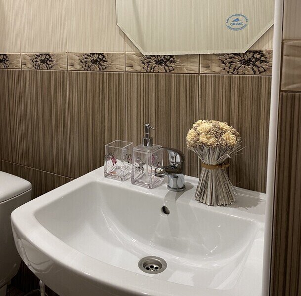 Стандартный 4-местный (DBL + диван)