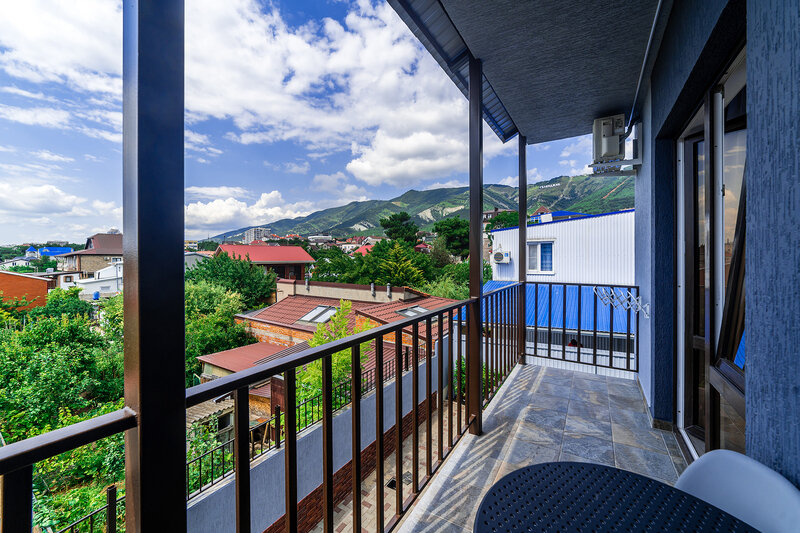 Делюкс Улучшенный 2-местный (с балконом)