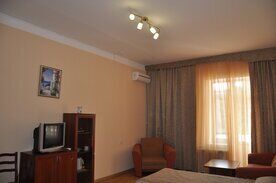 Стандарт 2-х местный 2-х комнатный (корпус № 7 "Уют"), Санаторий ДиЛуч, Анапа