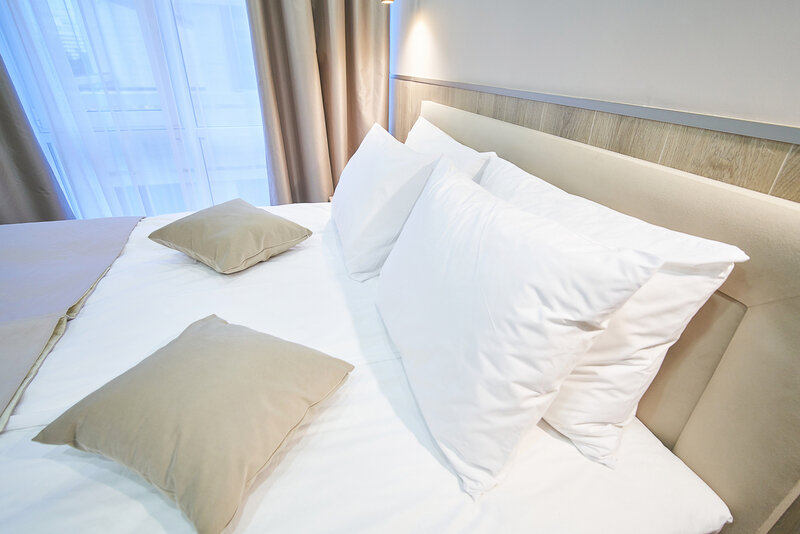 Люкс 2-местный 2-комнатный (с кухней и балконом)