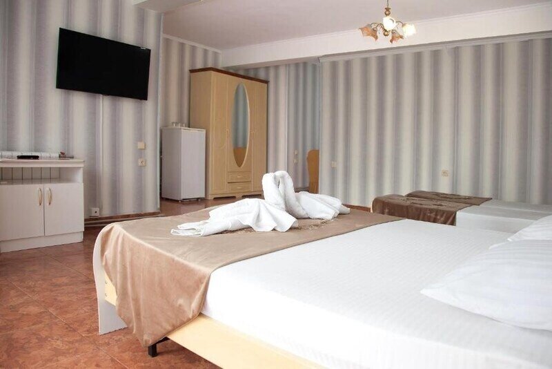 Семейный 3-местный