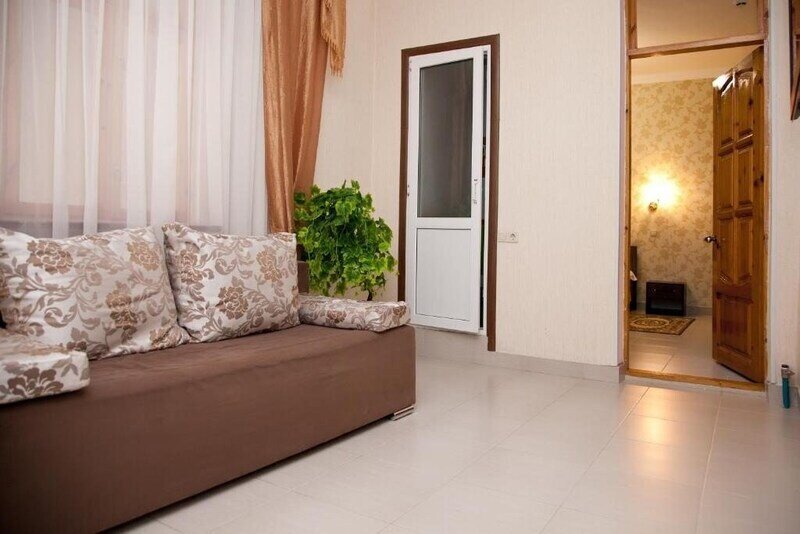 Стандартный 3-местный 2-комнатный