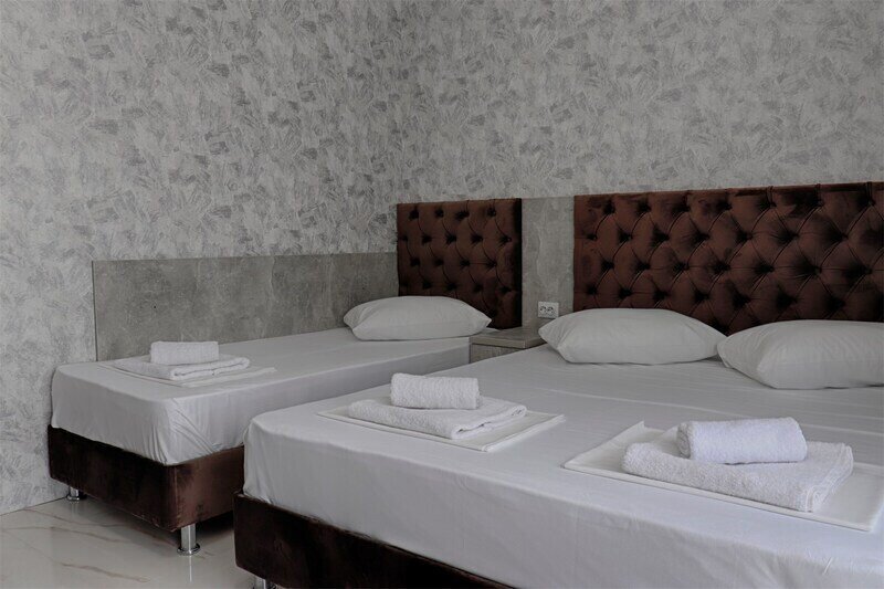 Стандартный 3-местный (с балконом)