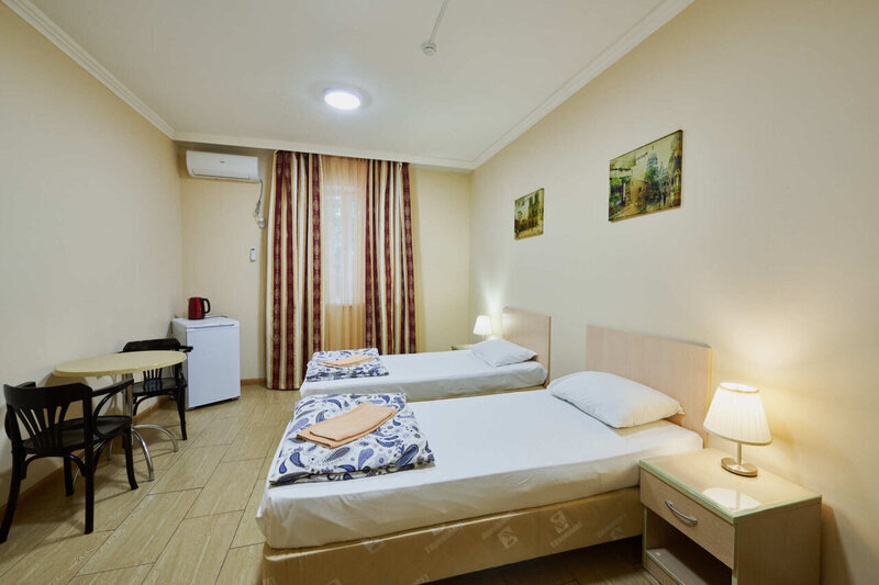 Место в мужском номере Эконом