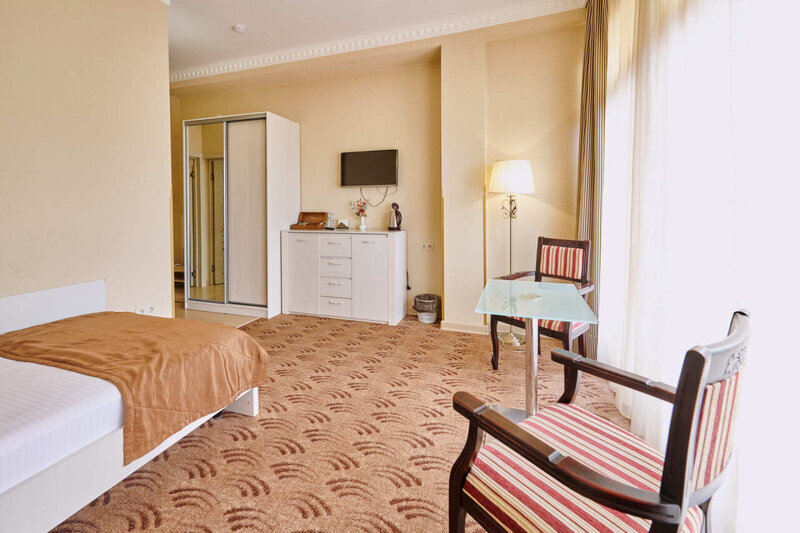 Стандартный 1-местный