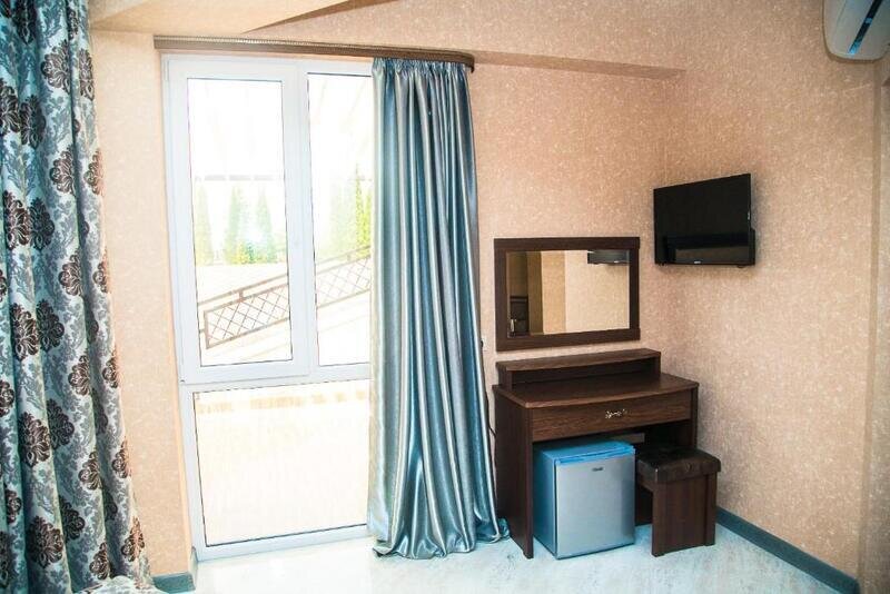 Люкс 2-местный (вид на море)