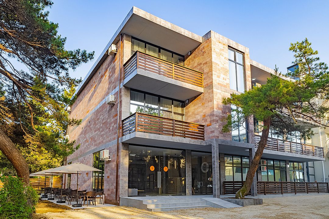 Внешний вид | Bruni Loft Hotel, Гагрский район