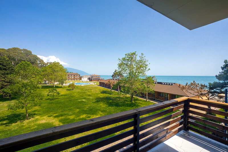 Люкс 2-местный 2-комнатный (с балконом)