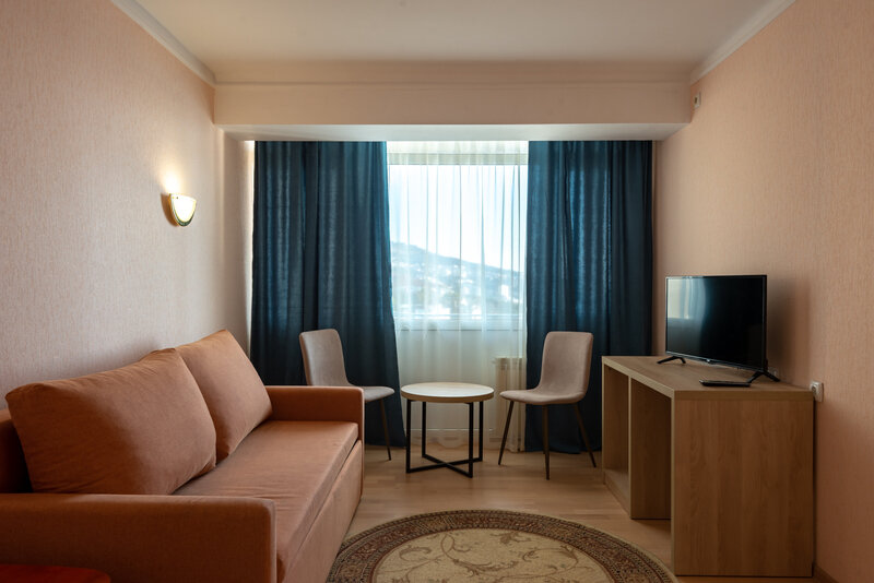 Апартаменты 2-местный 2-комнатный (с кухней корпус 10,11)