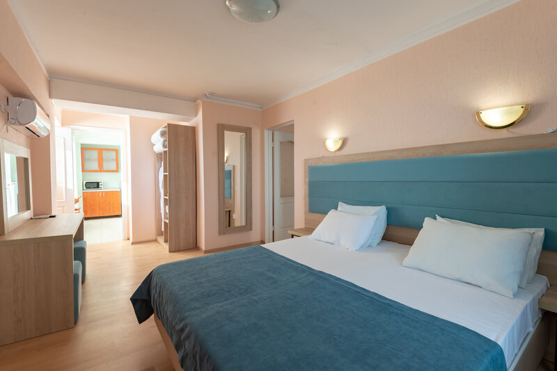 Апартаменты 2-местный 2-комнатный (с кухней корпус 10,11)