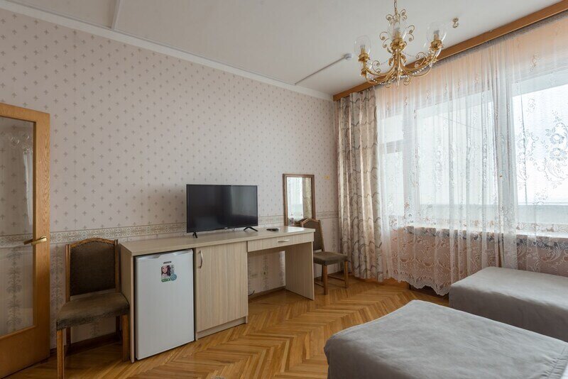 комфорт 2-местный 1- комнатный (с балконом корпус 2)