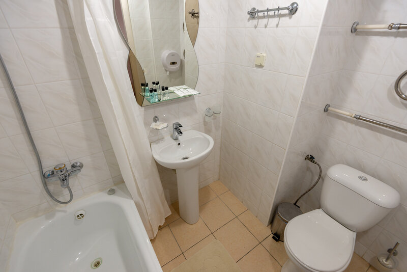 Люкс 2-местный 2-комнатный (корпус 10,11)