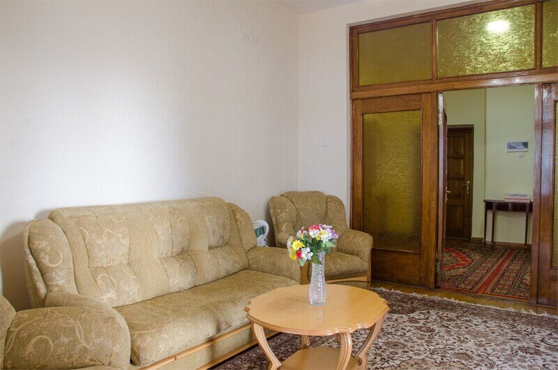 люкс 2- местный 2-комнатный (Дача Чайка)