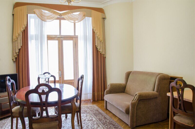 люкс 2- местный 2-комнатный (Дача Чайка)