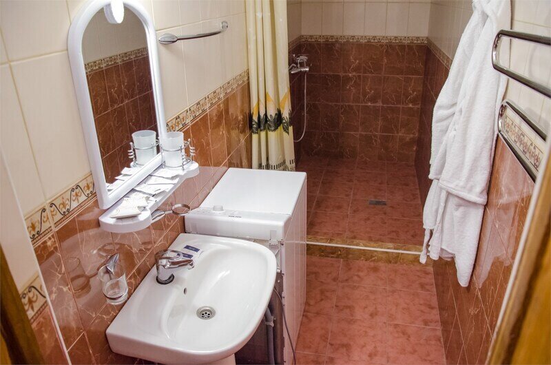 люкс 2- местный 2-комнатный (Дача Чайка)