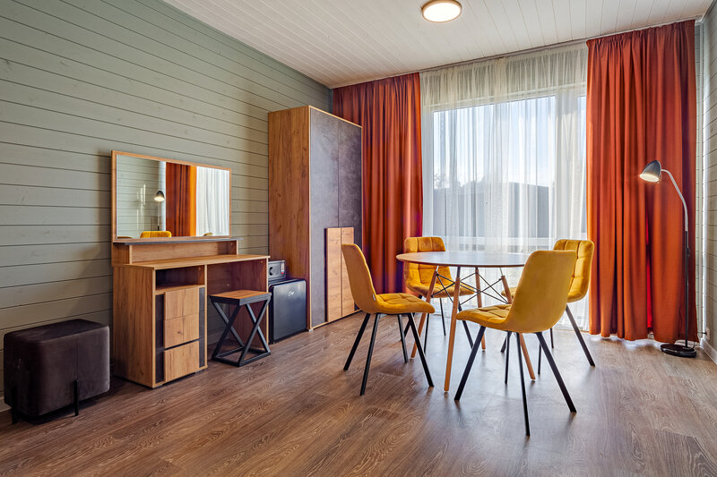 Люкс 2-местный 2-комнатный (с террасой)