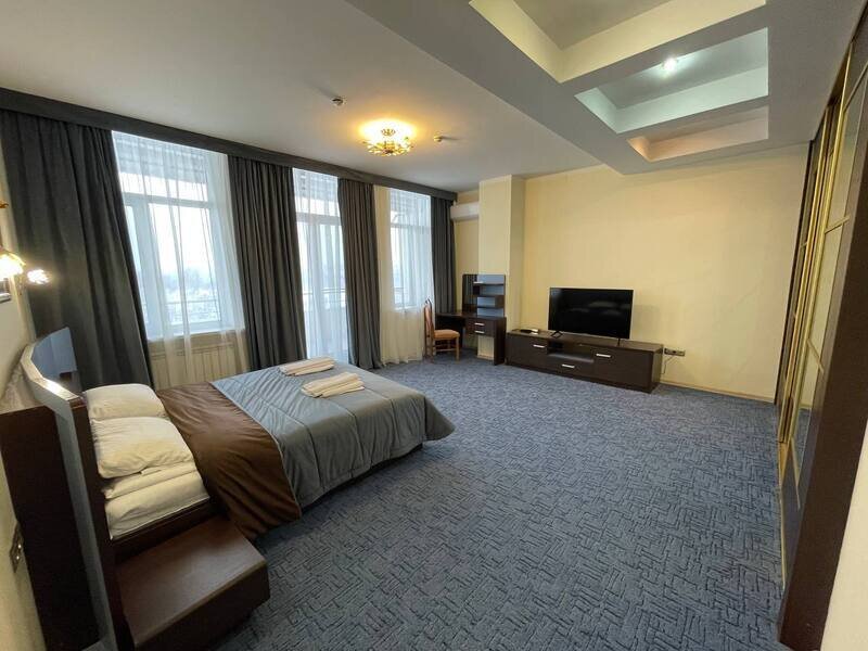 Апартаменты 2-местный 2-комнатный корпус 2 (6 этаж)