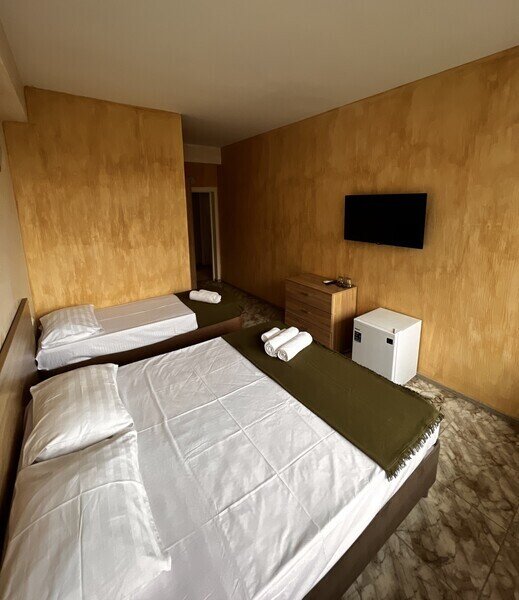 Комфорт 3-местный (без балкона, вид на двор)