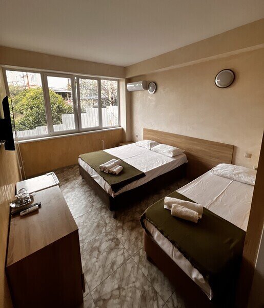 Комфорт 3-местный (без балкона, вид на двор)