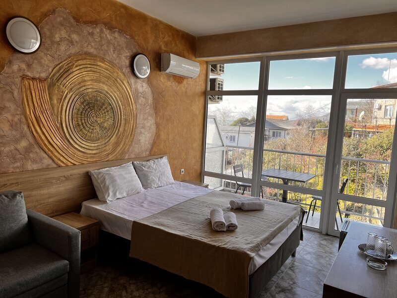 Комфорт 3-местный (с балконом)