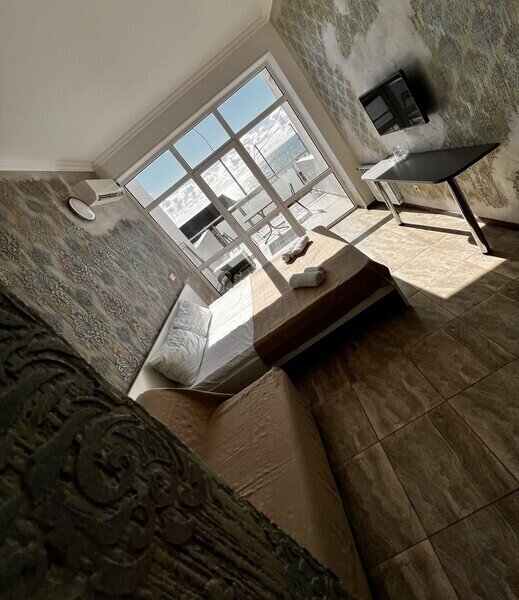 Комфорт 4-местный (с балконом, вид на море)