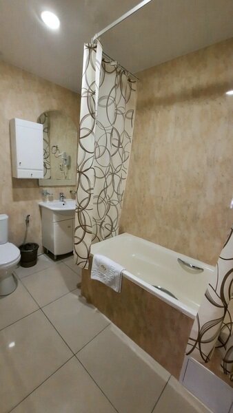 Люкс 2-местный 2-комнатный (основной корпус)