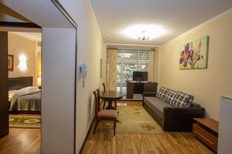 Стандартный Семейный 2-местный 2-комнатный (1 категория)