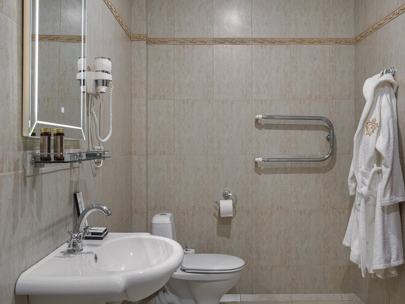 Люкс 5-местный 2-комнатный