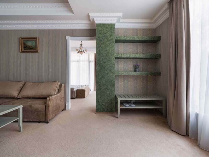 Люкс с джакузи 4-местный