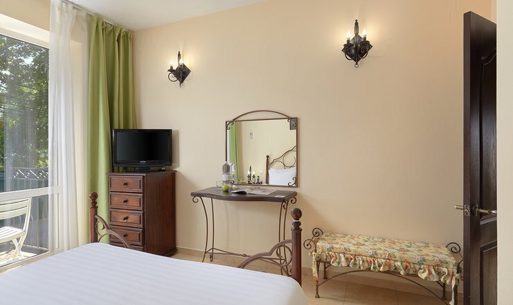 Family Standart 4-местный 2-комнатный