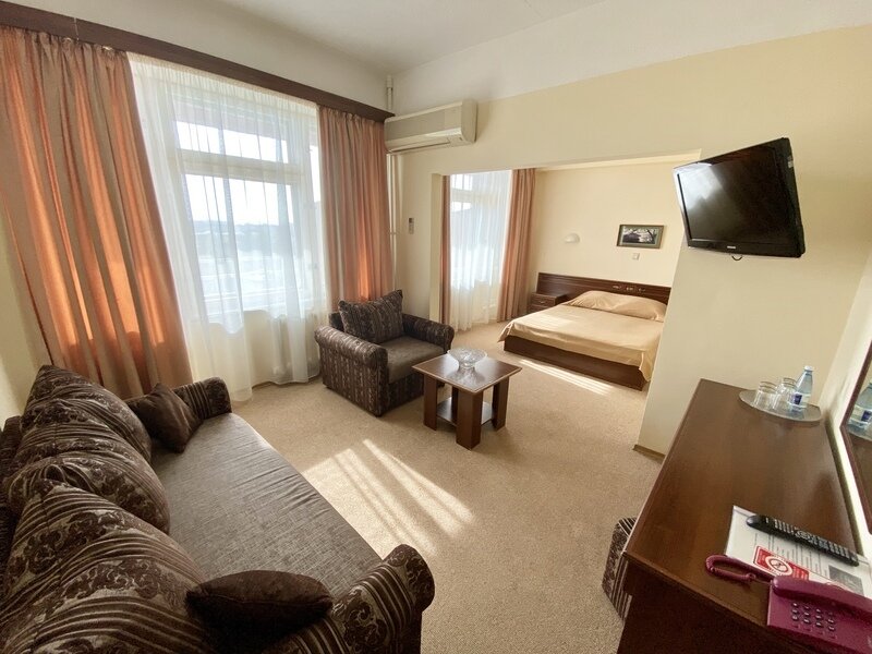 люкс 2-комнатный  (1)