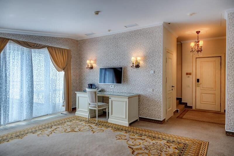 Люкс Париж 2-местный 2-уровневый (11)