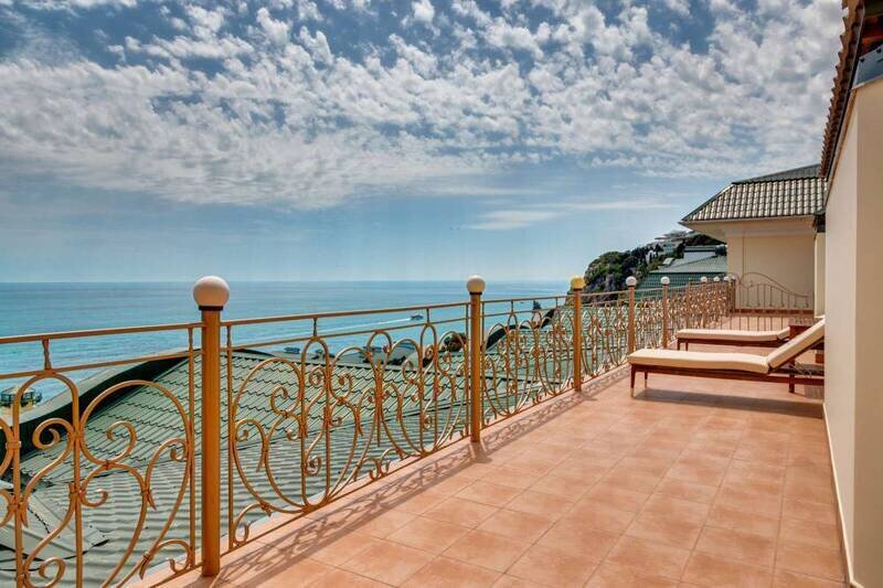 Люкс Париж 2-местный 2-уровневый (9)