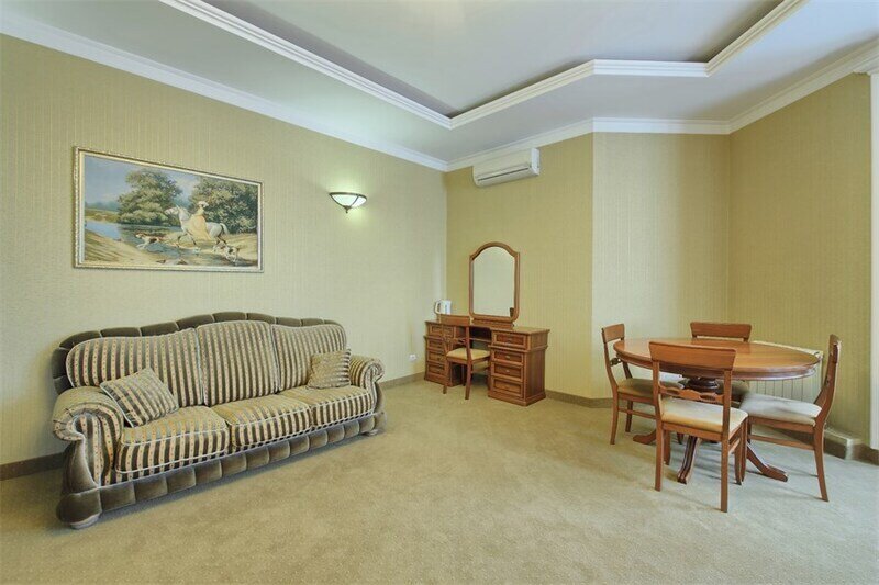 Люкс 2-местный 1-комнатный (с сауной 306)