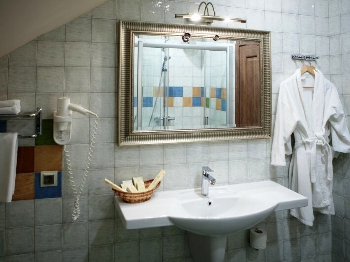 Люкс 2-местный 2-комнатный (Парадный)