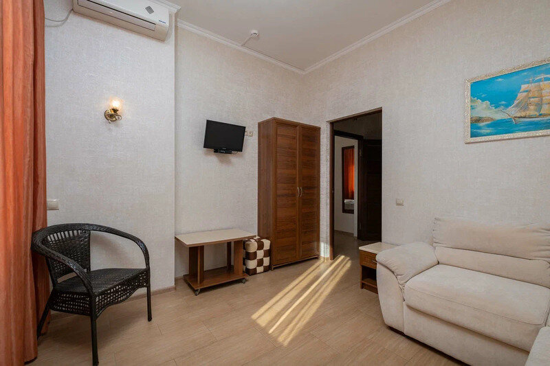 Стандартный 4-местный 2-комнатный