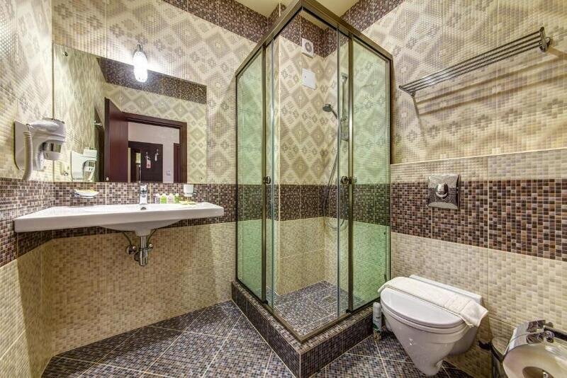 Комфорт 3-местный 2-комнатный (мансарда)