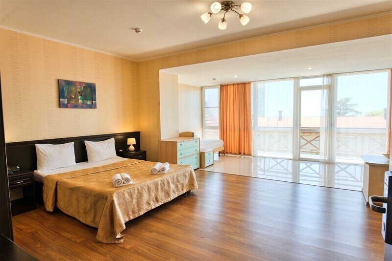 Семейный 3-местный