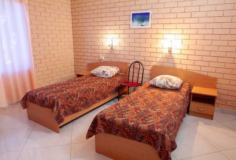 Стандартный 2-местный (главный корпус, без балкона)