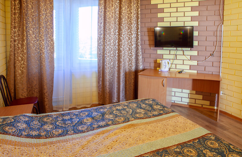 Стандартный 2-местный (главный корпус, с балконом)