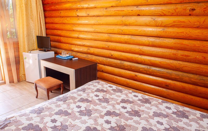 Стандартный 2-местный (новый, деревянный корпус)