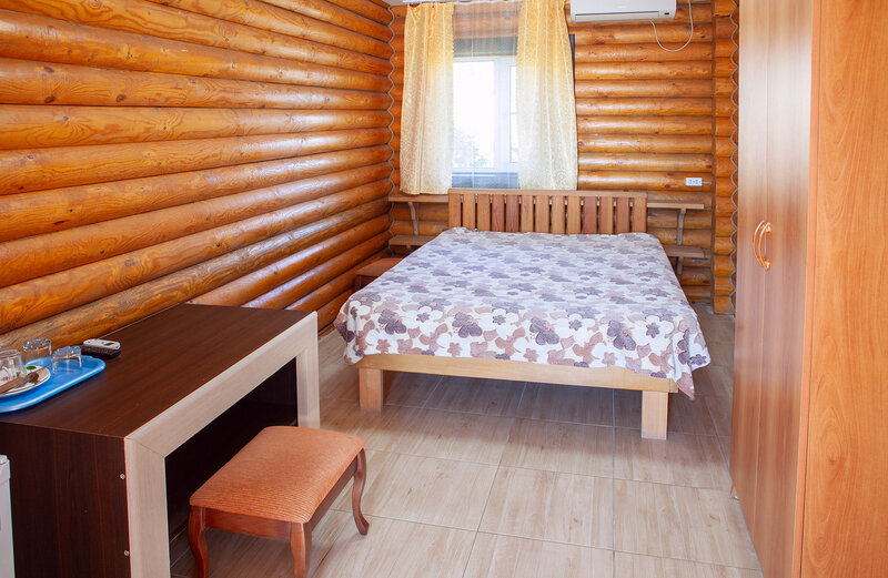 Стандартный 2-местный (новый, деревянный корпус)